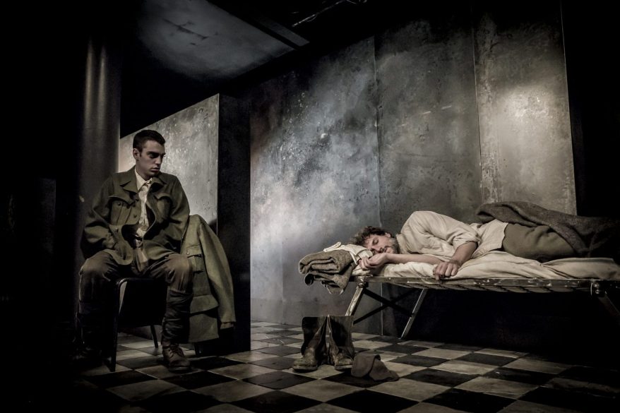 la-piedra-oscura-foto